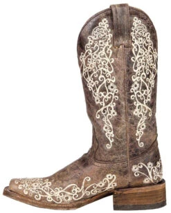 Corral Women's Crater Embroidered Boots 12 Corral Women's Crater Embroidered Boots -Ladies Western Cowboy Shop 4 0f77181f 7869 4c5f ad0e 781872c287de