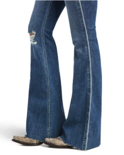 Ariat Women's R.E.A.L. High Rise Piper Flare Jeans 11 Ariat Women's R.E.A.L. High Rise Piper Flare Jeans -Ladies Western Cowboy Shop ARI202207 2 0012 S22 WMS WEST 10040804 detail03