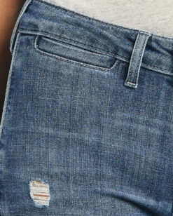 Ariat Women's R.E.A.L. High Rise Piper Flare Jeans 13 Ariat Women's R.E.A.L. High Rise Piper Flare Jeans -Ladies Western Cowboy Shop ARI202207 2 0014 S22 WMS WEST 10040804 detail01