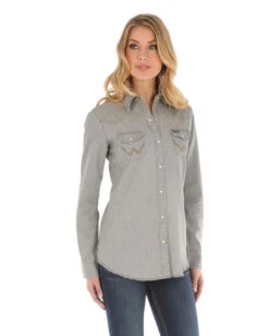 Wrangler Women's Pocket Denim Shirt