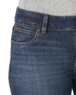 Wrangler Women's Retro® Mae Mid-Rise Bootcut Jeans 11 Wrangler Women's Retro® Mae Mid-Rise Bootcut Jeans -Ladies Western Cowboy Shop WRA202206 1 0058 09MWZEH BD02 SWBD PRD