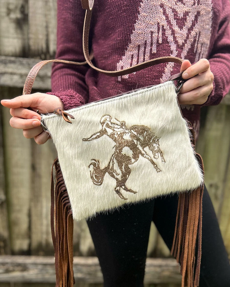 Women's Rodeo Chic Purse 4 Women's Rodeo Chic Purse - Image 2