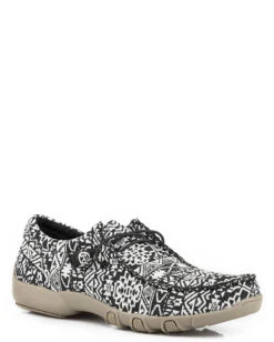 ROPER Women's Chillin Aztec Chukka Shoes